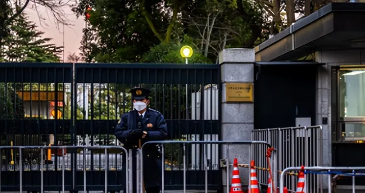 彻底撕破脸？日本不再需要中国稀土了，高市打出组合拳全面反击