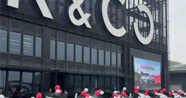 领克03车友面基！宁波赛道日，终于凑齐同好啦