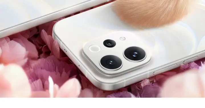 告别“板砖机”！vivo S50 Pro mini 曝光：6.31英寸小屏太绝了