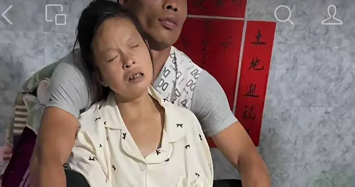 34岁云南妈妈硬扛两年心脏病走了：两个孩子抱着唯一的全家福痛哭