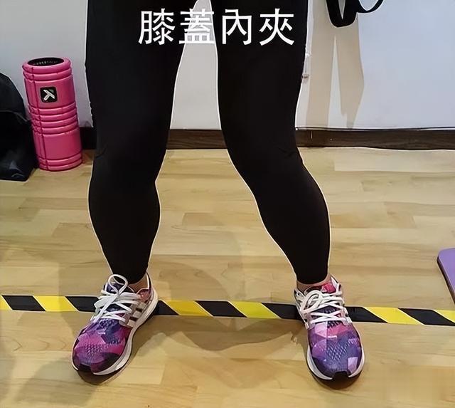 深蹲膝盖痛是用错肌肉！这样深蹲不伤膝盖