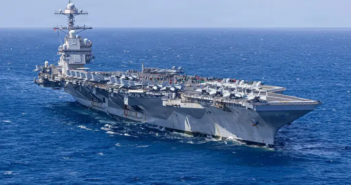 福特号上警铃大作，一场火灾来的蹊跷，4600名舰员才是危险源头？