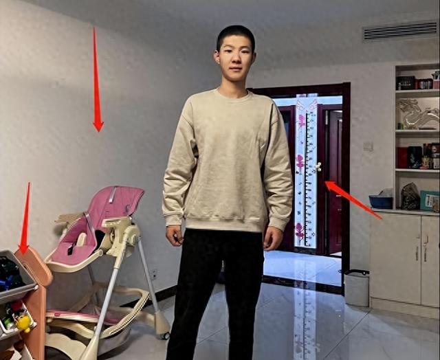 李天一被维也纳学院录取？李双江举家移民美国？婴儿用品惹争议！