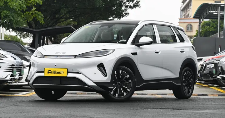 比亚迪又上新车！续航540-630km，配闪充+高阶驾辅，不香吗？