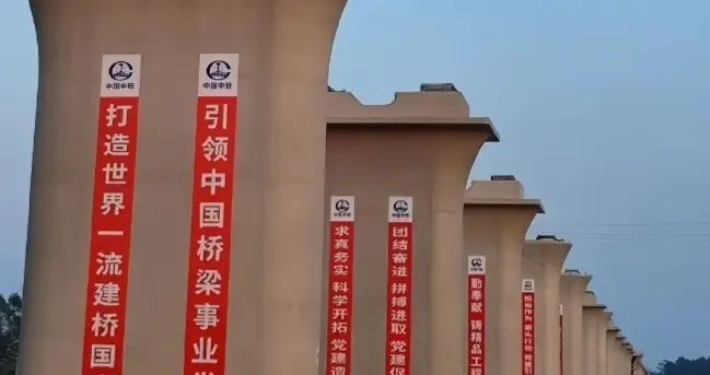 湛江这两条高铁一旦建成，将会坐实北部湾城市群的交通中心吗？