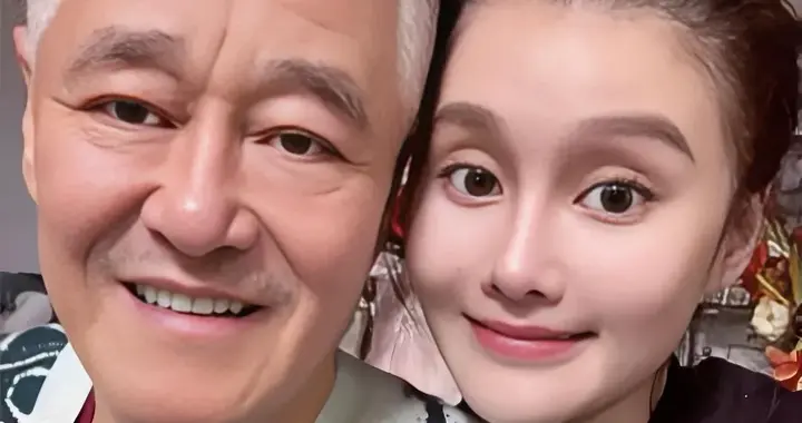 球球公开透露称，丈夫是悉尼大学硕士，赵本山拒签婚前协议
