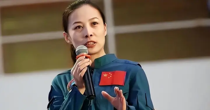 神舟二十三号香港女航天员：失重环境隐患重重，如何保障隐私？