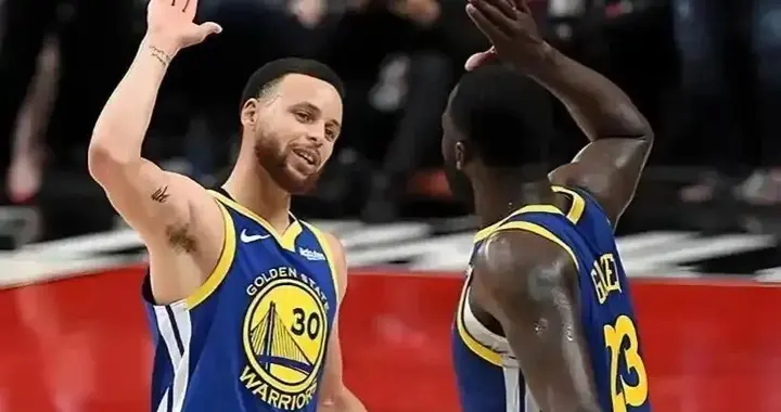 重磅官宣！科尔明确库里附加赛出场时间，复出后状态稳步回升