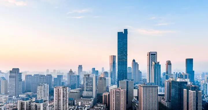 努力工作十年，不如一套房降价：我们该如何与“财富缩水”和解？