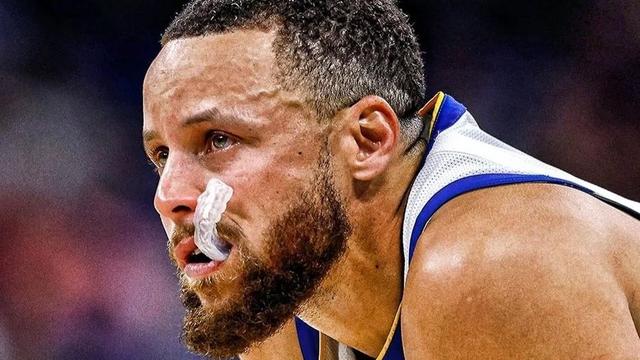 玩转体育：国王队是一点面子没给库里留呀！