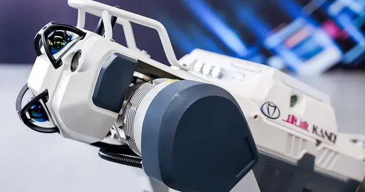 康迪科技发布智能配送机器狗解决方案