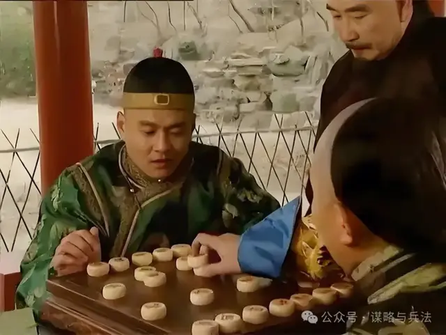 棋局中总结出的谋略之道，领悟透彻，在职场会少走十年弯路！