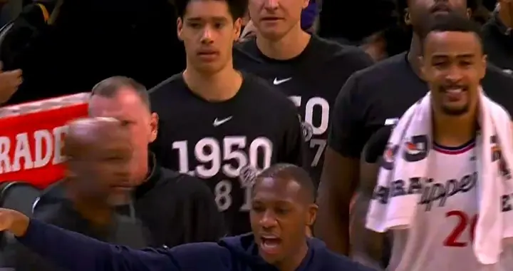 哈登缺阵！祖尼尔大发神威！快船客场轻取太阳！篮板比63-35！