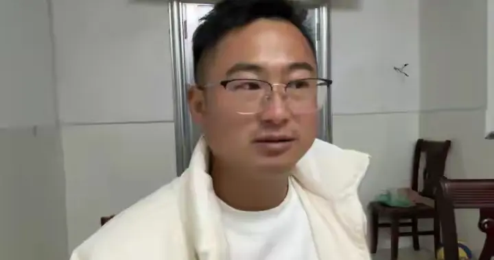 阿彪回国流量猛跌怎么办？木工老本行出手，孩子房先改，口碑回暖