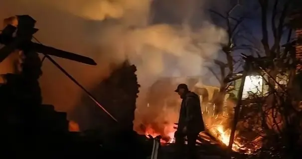 二次撤离警告生效！俄军连炸基辅命脉大桥，基辅这个冬天恐难熬