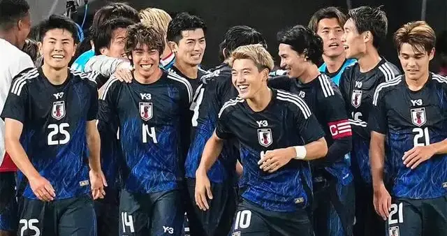 日本逆转巴西绝非偶然！足球王国神话被破，森保一执教藏玄机?