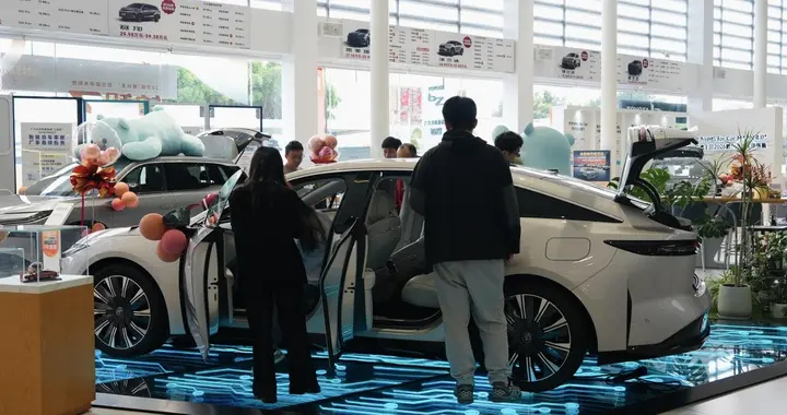 赞丰田铂智7实车到店，附三大限时权益！预售补贴价15.68万元起