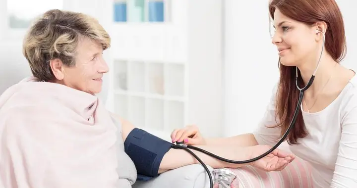 还能活多久，看体重就知？医生强调：上了年纪的人，体重这些刚好