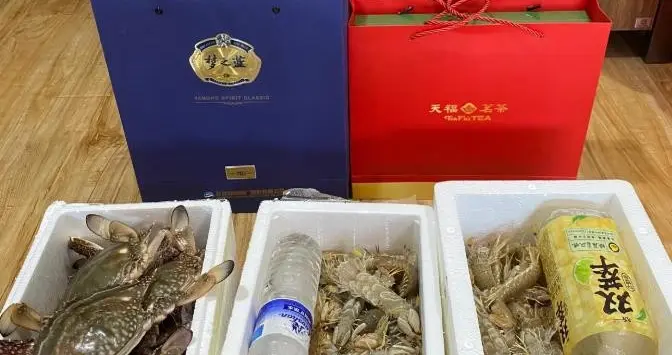 “儿子是给丈母娘养的”骂上热搜：撕开无数老人悲哀真相