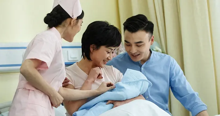 若不搬走这＂三座大山＂，中国人口总数，或将在2056年被美国反超