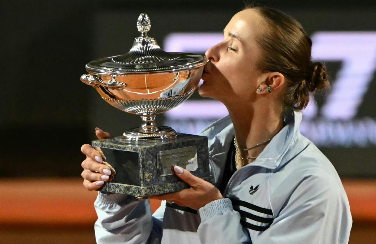北京时间5月17日，备受关注的WTA1000罗马站女单决赛落幕，乌克兰...