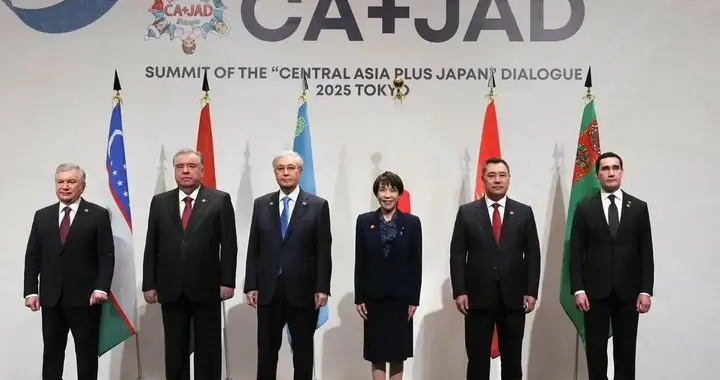 背刺中国？哈萨克斯坦与日本签了稀土协议后，发现运输是个大难题