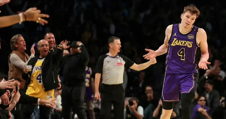 但凡多进几个三分都逆转了！湖人惨败快船，一数据跌至近七年冰点