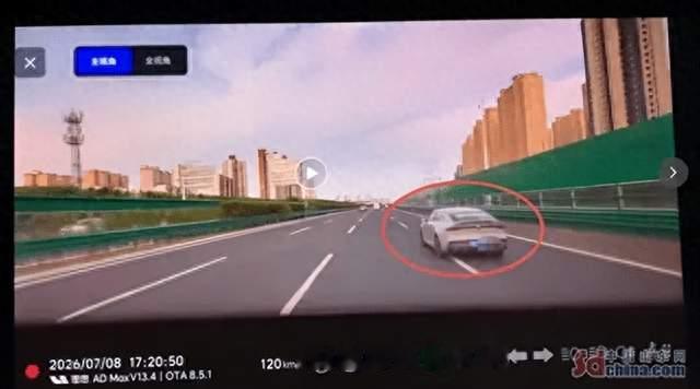 “理想L8高速智驾系统险情”续 车企称系统已预警 车主否认有效避险
