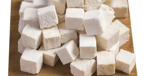 秋季可以把茯苓列在食谱上，健脾胃、安心神