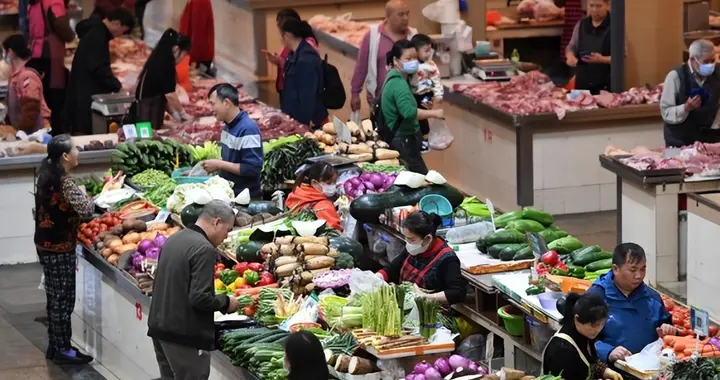 人民生活与旧社会有何不同？孙玉良：必须抓牢人民万岁这一信仰