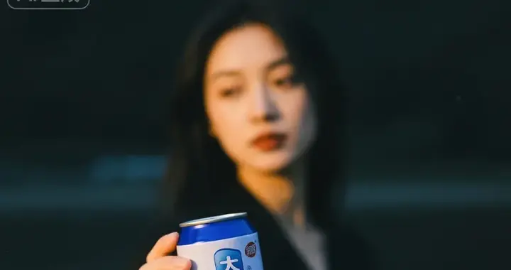 暴跌40个亿，又一饮料巨头卖不动了？