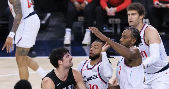 附加赛有变！随着开拓者3连胜、小卡空砍24+5快船不敌马刺跌至第9