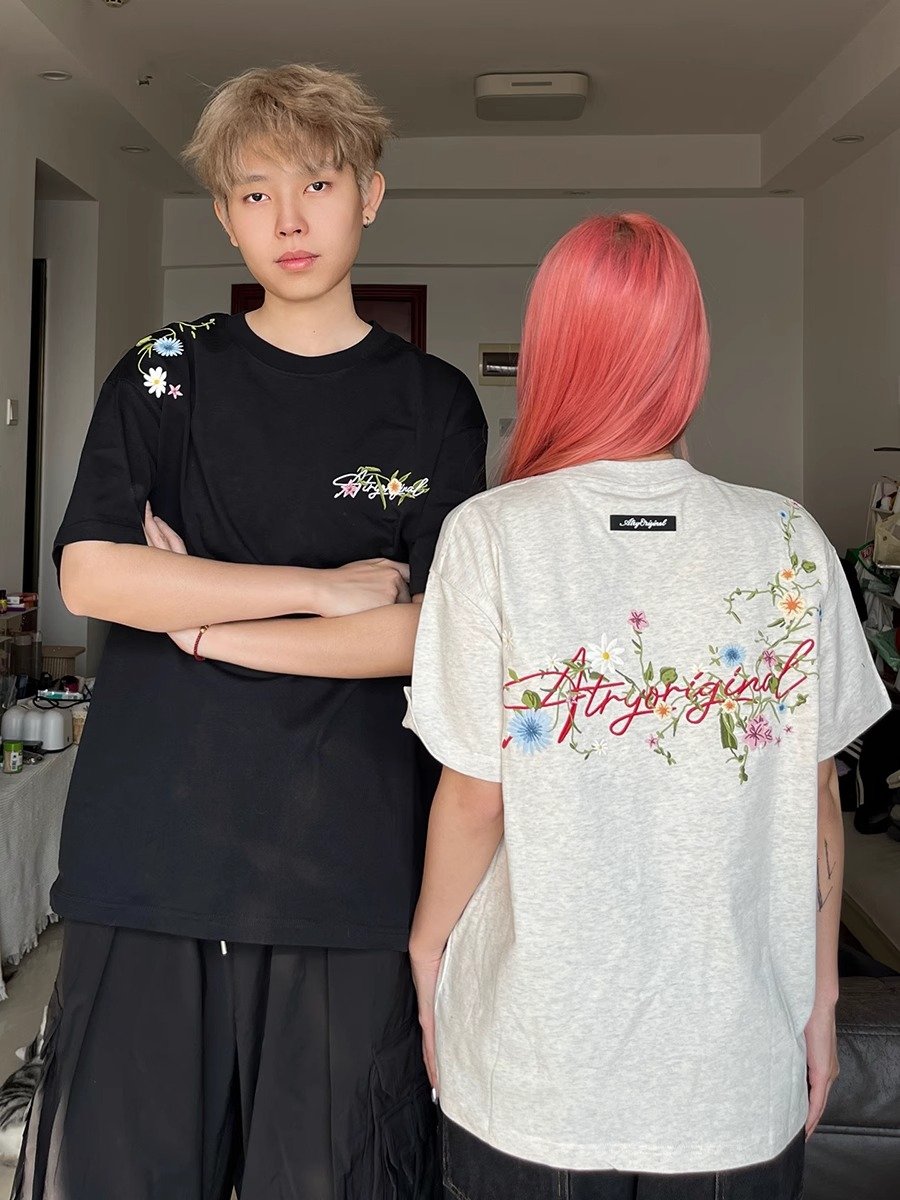 花卉刺绣小领口t恤男夏季美式重磅情侣装短