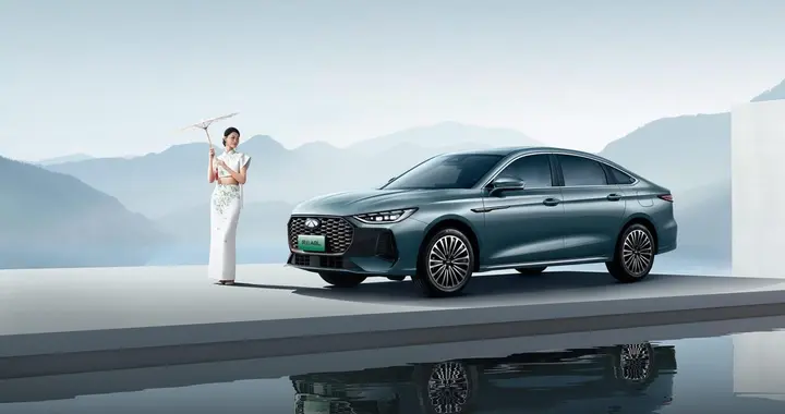 中级混动轿车新标杆，风云A8L用实力回应每一份期待