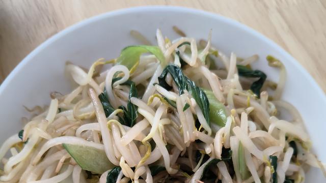 全职妈妈的小灶台：今天第一次给女儿炒了个