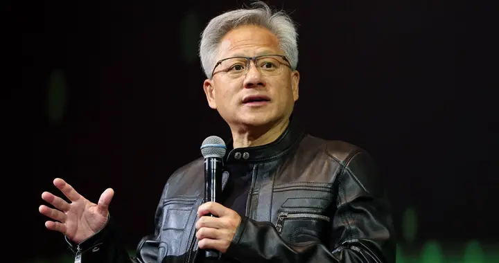 黄仁勋预言成真！中国企业放大招，实现物理AI，COSA系统成关键