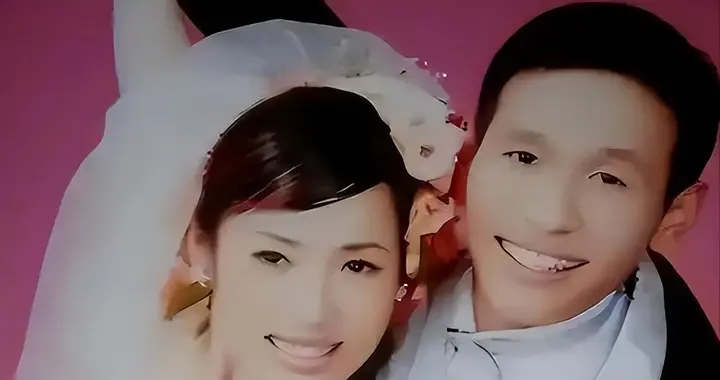 善恶终有报！成名后就抛妻娶美女粉丝的宋小宝，现在下场大快人心
