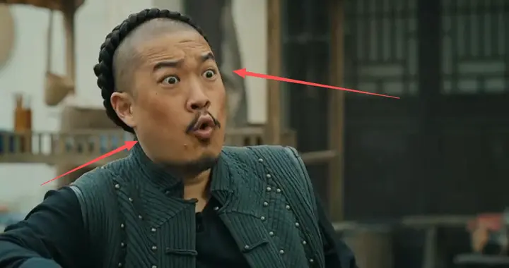 原来他就是张丰毅儿子,颜值不行又爱挤眉弄眼,难怪何冰都带不动他