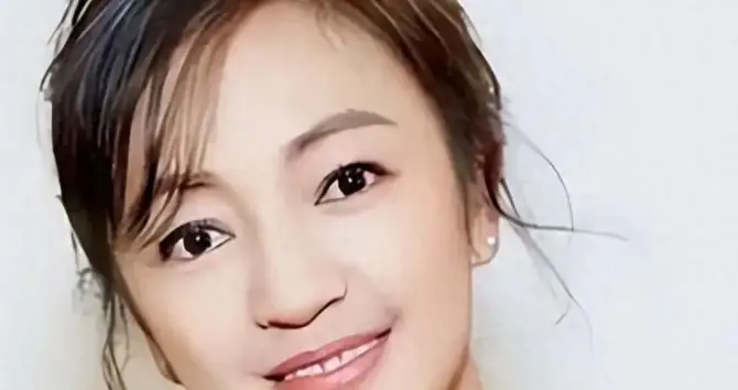 曾被陈坤陆毅追求，最后却嫁给丑丈夫的她，如今掌管半个娱乐圈