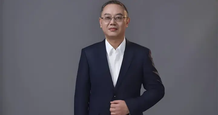 从镇长到集团总裁，尹先知凭什么？