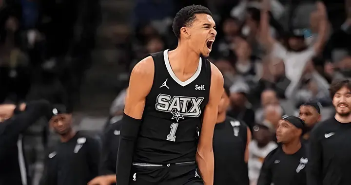 马刺险胜雷霆的3大怪象，文班41+24打爆MVP，卡皇31分闪耀全场！