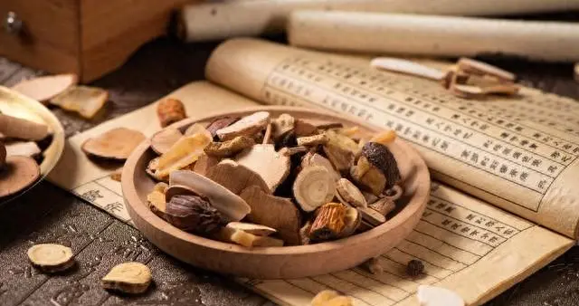 讲故事：罗大伦博士谈黄元御鼻炎特效方