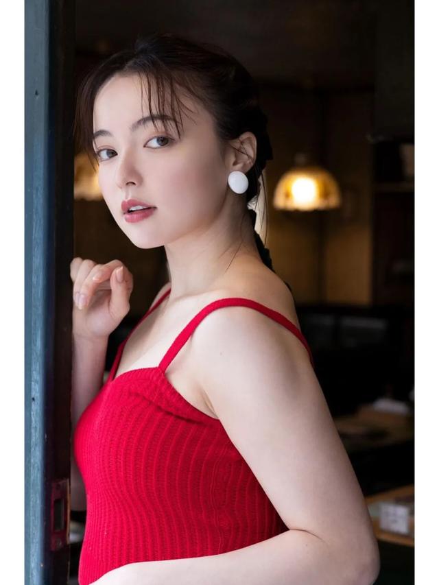 日系写真美图|No.859 坂卷有纱「美貌の裏の”狂気”」