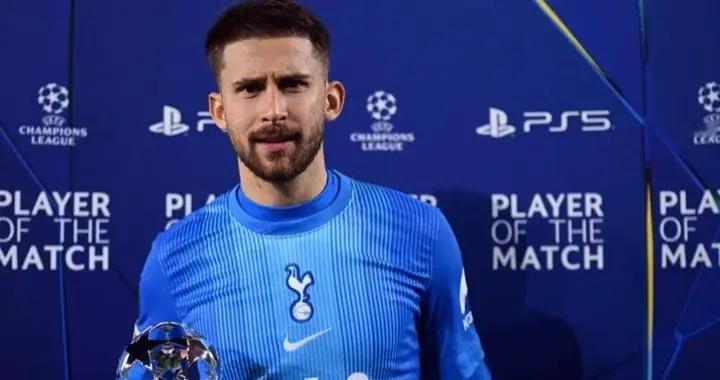 橡树有钱但不傻！除了国米凹凸，谁舍得2千万去砸30岁的维卡里奥?