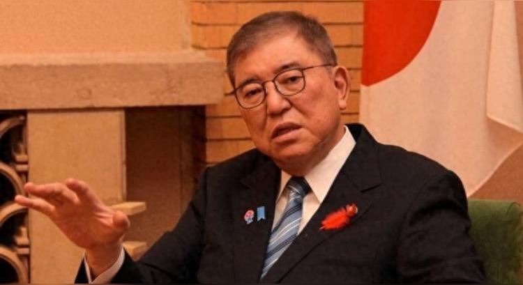 笑死了，石破茂这老头真是“人间清醒”! 近日，记者问他，想不想再当一次...