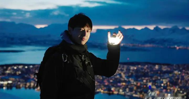 同频的人相处真舒服， 两个灵魂都闪着善良的光 这样的相遇真美好