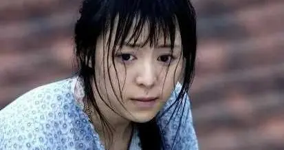 张静初不穿内裤演孔雀，后来成了导演收割机