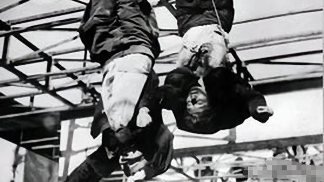 精分的Prayerchen：1945年