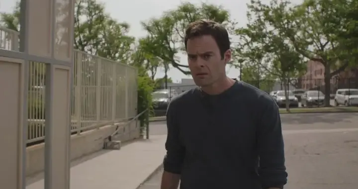 杀手转行做演员，这部HBO神剧笑着刀人？还真行！