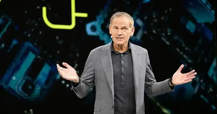 大众汽车 “刮骨疗毒”：最多砍百万产能，昔日巨头艰难渡难关